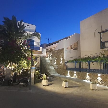 Sapphire Kythnos Suites Merichas Екстер'єр фото
